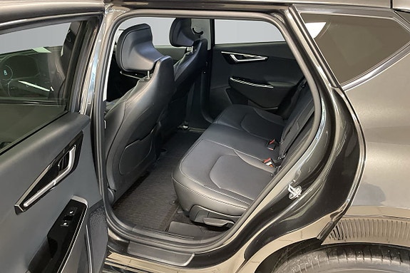Kia EV6 11 of 18