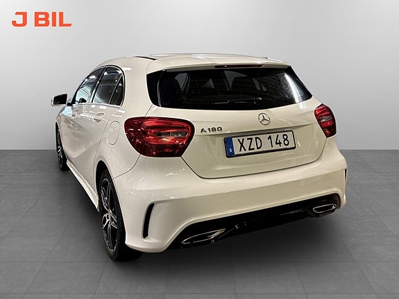 Mercedes-Benz A180 3 of 19