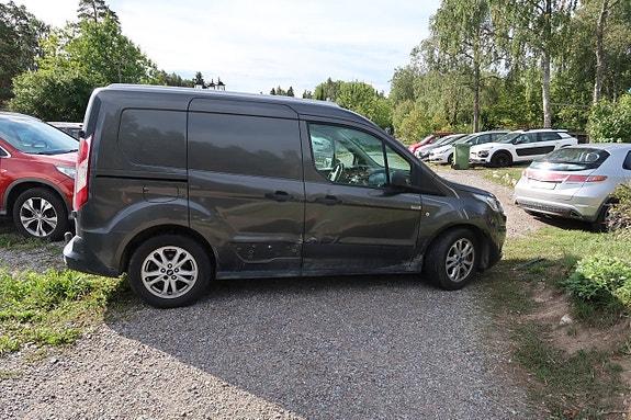 Ford Transit Connect 4 of 7
