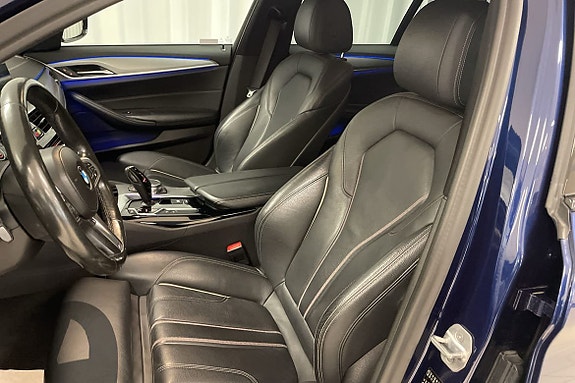 BMW 520d 16 of 18