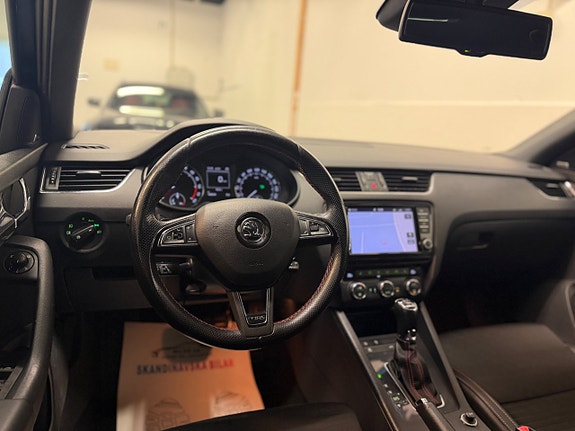 Skoda Octavia 15 of 24