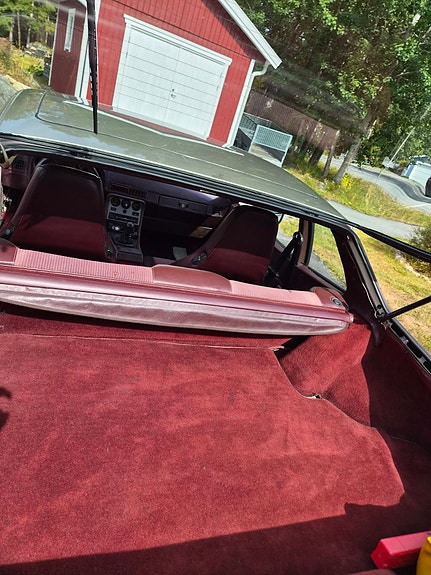 Porsche 944 7 of 9