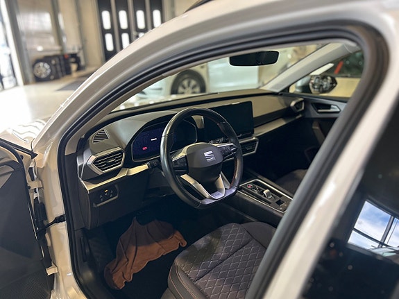 Seat Leon 7 of 17
