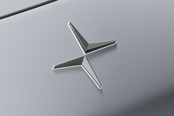 Polestar 4 9 of 20
