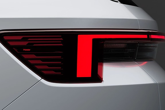 Polestar 4 8 of 20