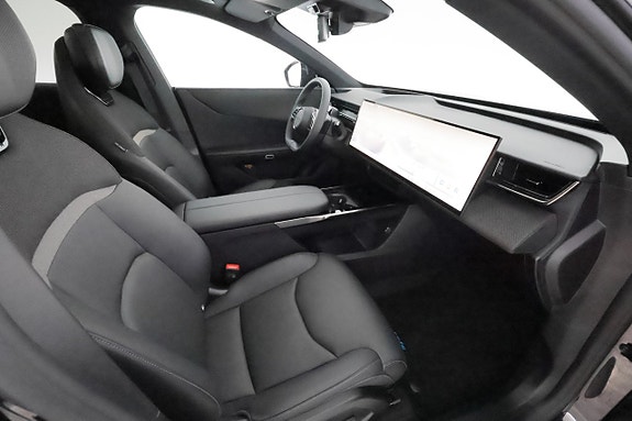 Mazda CX-6e 14 of 30