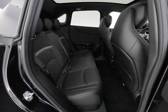 Mazda CX-6e 16 of 30