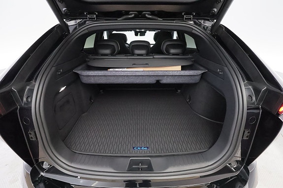 Mazda CX-6e 17 of 30