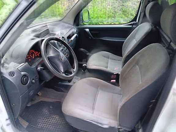 Citroën 2006 5 of 9