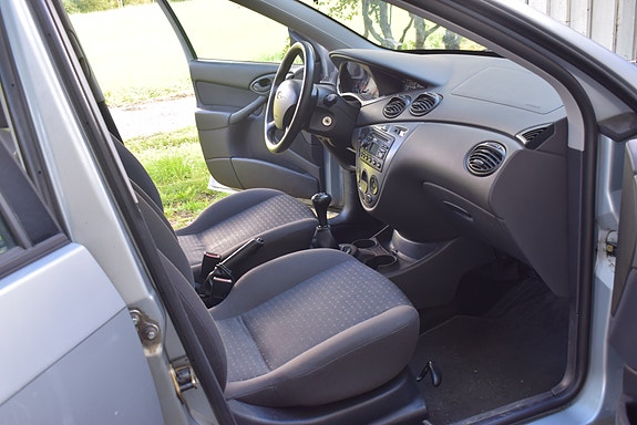 Ford Focus 3 of 13