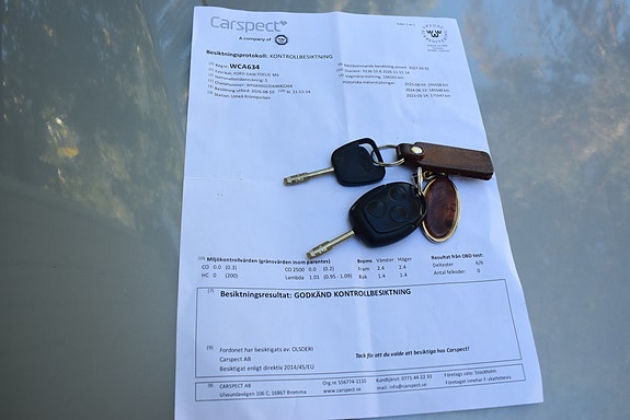 Ford Focus 2 of 13