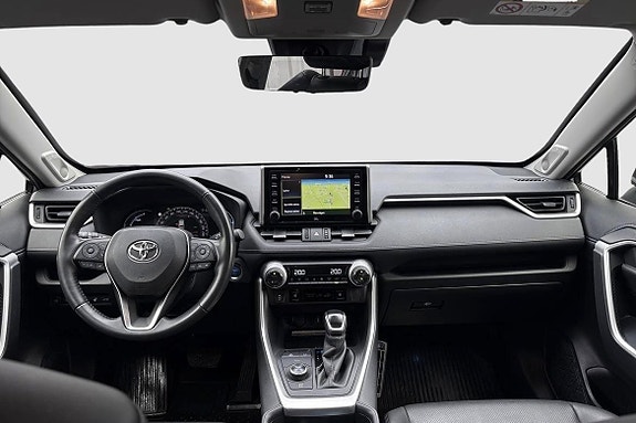 Toyota RAV4 7 of 13