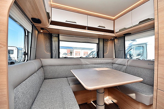Knaus 500 EU Südwind Black Selection, Långbäddar 23 of 27