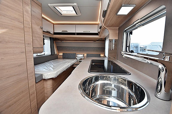 Knaus 500 EU Südwind Black Selection, Långbäddar 13 of 27