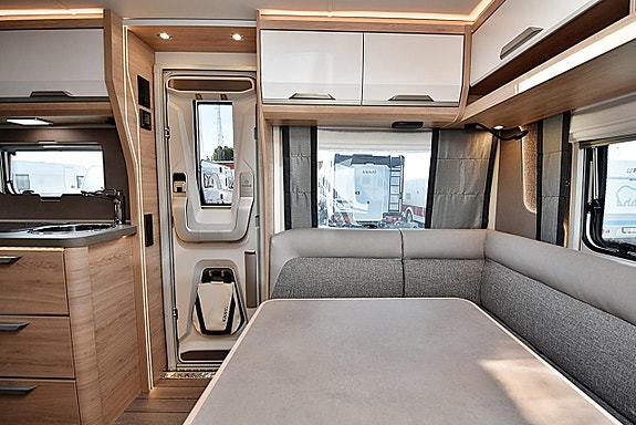 Knaus 500 EU Südwind Black Selection, Långbäddar 11 of 27
