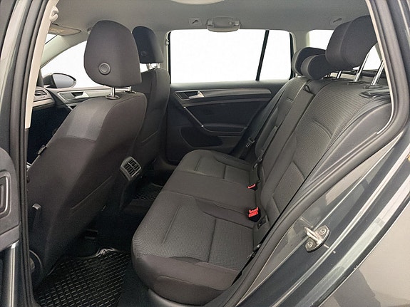 Volkswagen Golf I 19 of 26