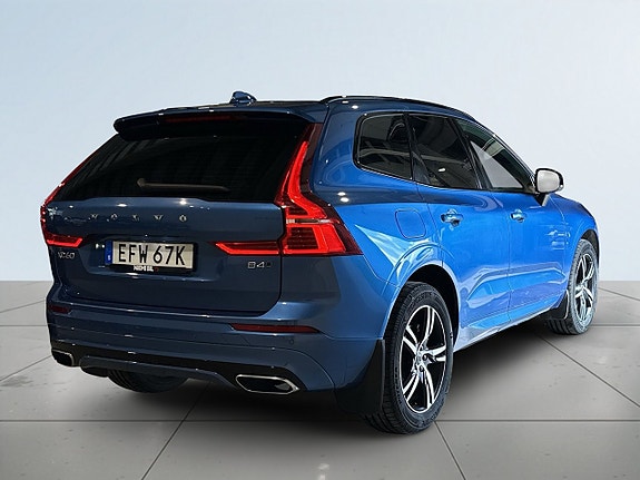 Volvo XC60 6 of 24