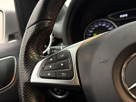 Mercedes-Benz B180 21 of 26