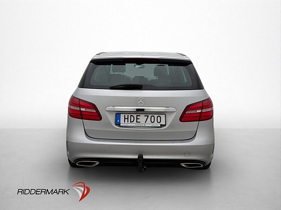 Mercedes-Benz B180 5 of 26