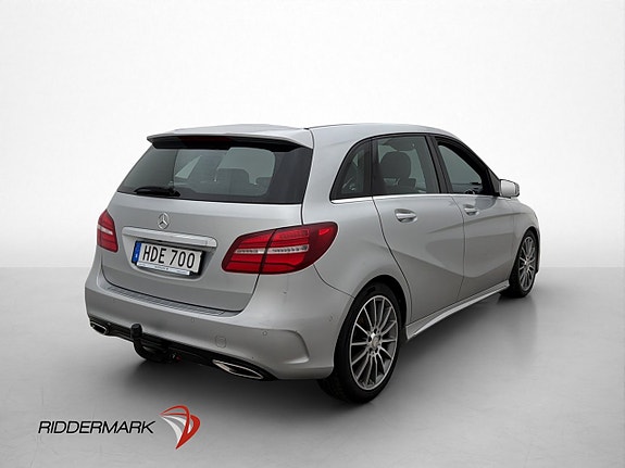 Mercedes-Benz B180 6 of 26