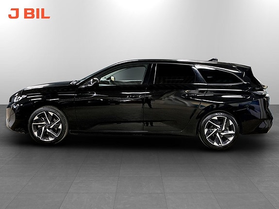 Peugeot 308 SW 17 of 19