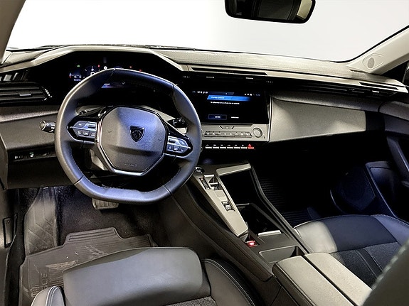 Peugeot 308 SW 7 of 19