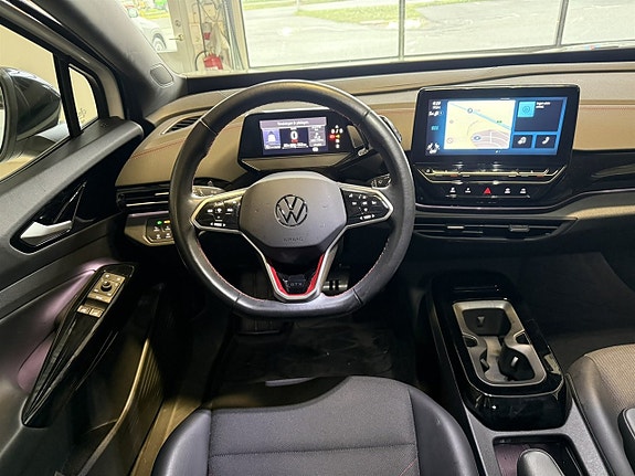 Volkswagen ID.4 GTX 4 of 15