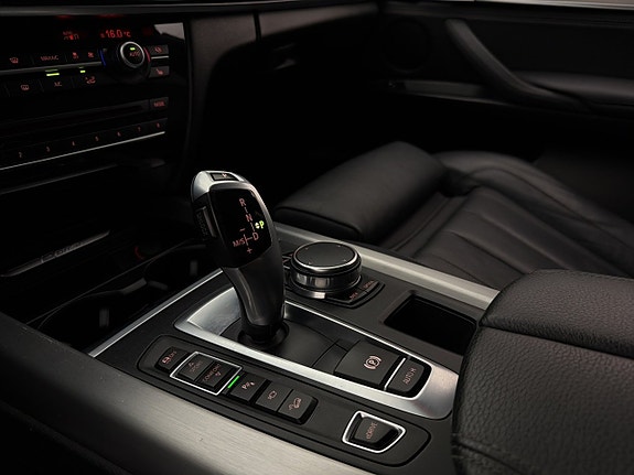 BMW X5 18 of 30