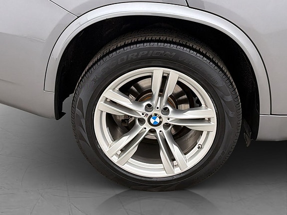BMW X5 30 of 30
