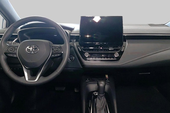 Toyota Corolla 8 of 10