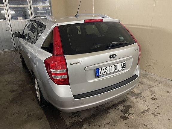 Kia Ceed 5 of 12