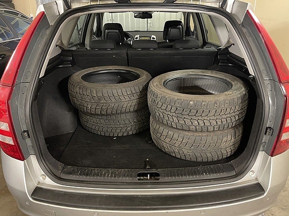 Kia Ceed 7 of 12