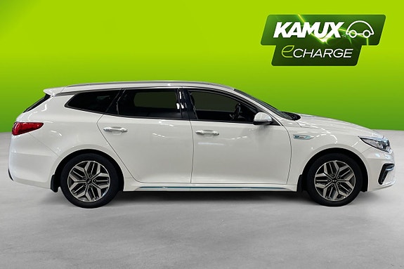 Kia Optima 2 of 26