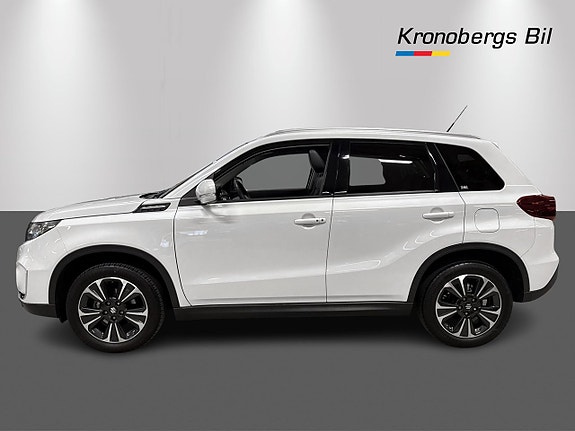 Suzuki Vitara 4 of 17