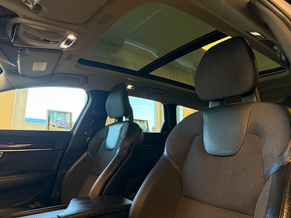 Volvo V90 17 of 30