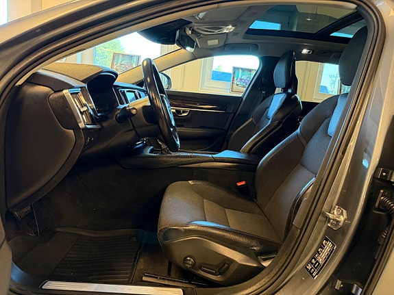 Volvo V90 19 of 30