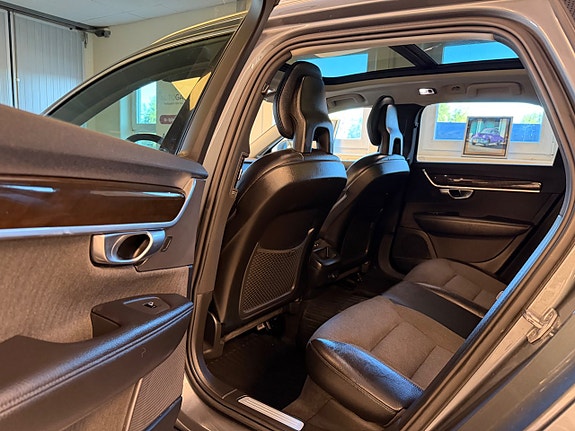 Volvo V90 20 of 30