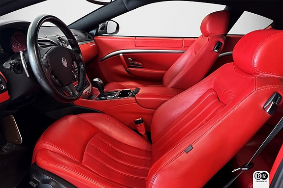 Maserati GranTurismo 8 of 14