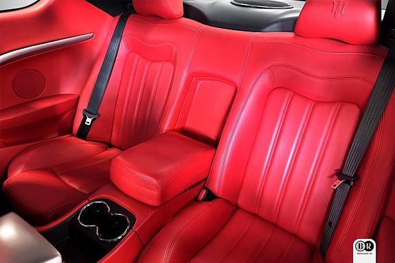 Maserati GranTurismo 9 of 14