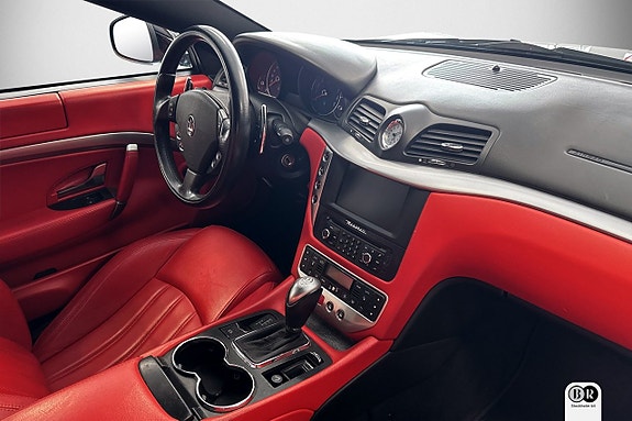 Maserati GranTurismo 6 of 14