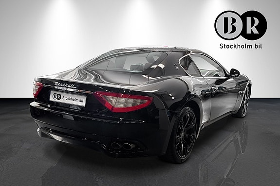Maserati GranTurismo 3 of 14