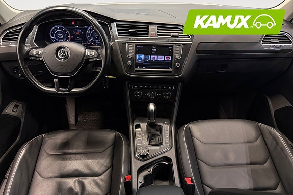 Volkswagen Tiguan 10 of 21