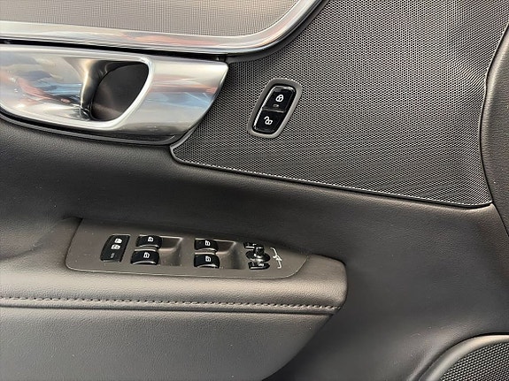Volvo V90 9 of 30