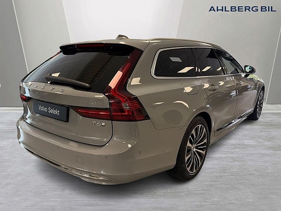 Volvo V90 5 of 30