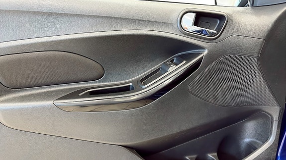 Ford Ka 11 of 12