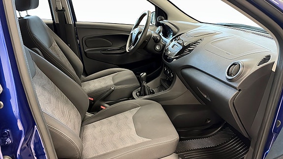 Ford Ka 3 of 12