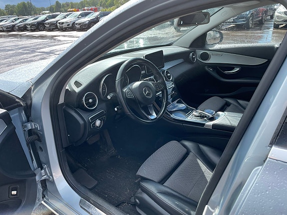 Mercedes-Benz C220 d 5 of 5