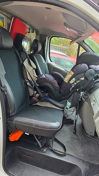 Renault Trafic 8 of 15