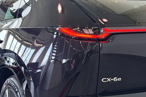 Mazda CX-6e 5 of 19