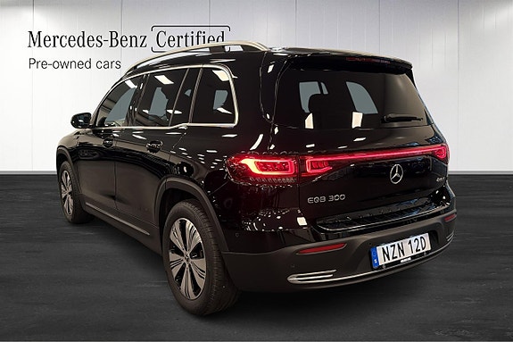 Mercedes-Benz EQB300 4 of 13